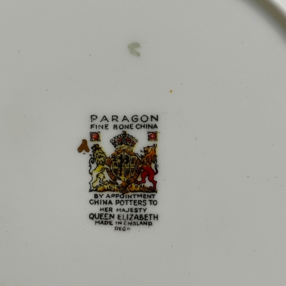 🏺 Paragon Tea Cup Vintage Fine China Mint Rare - Picture 10 of 16